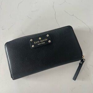 Kate Spade Black Wellesley Neda Wallet